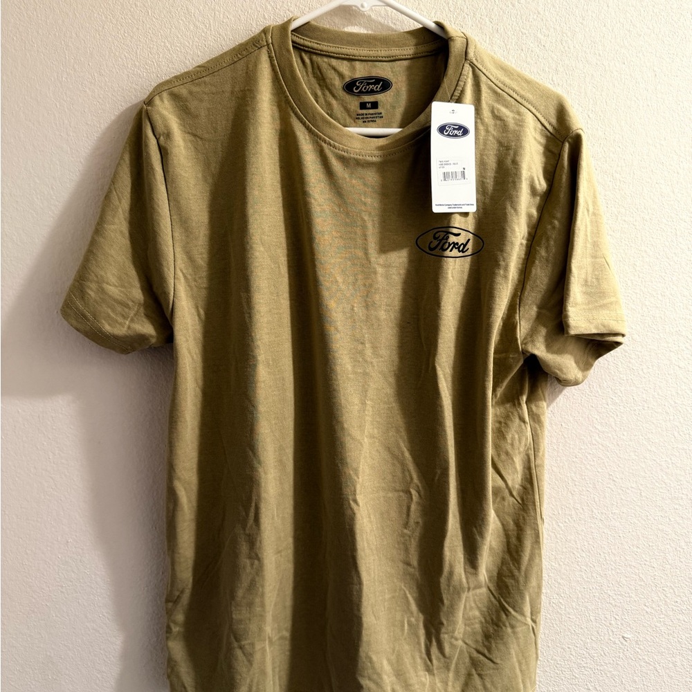 Ford Bronco Official licensed T-shirt Size Medium Beige Color New With Tags